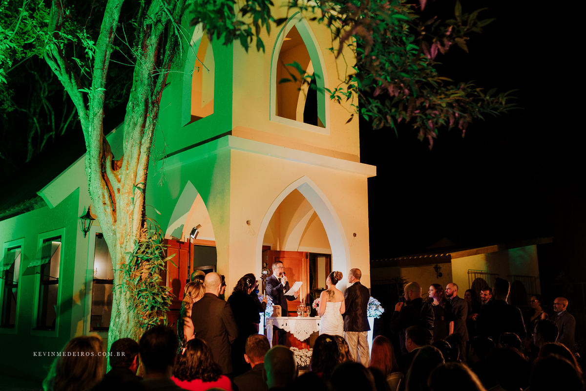 Casamento wedding Georgia e Rodrigo no Waldhof Festas & Eventos, celebrante Luis Schumacher cerimonia das cervejas, por Kevin Medeiros fotógrafo de Canoas, porto alegre e RS