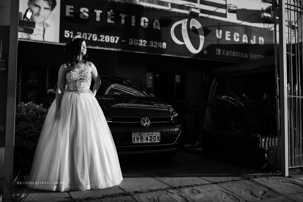 Festa de 15 anos debutante da Suzanna realizado na Estética Vecajo e Casa de festas Blue Moon por Kevin Medeiros fotógrafo de Canoas, Porto alegre e rs