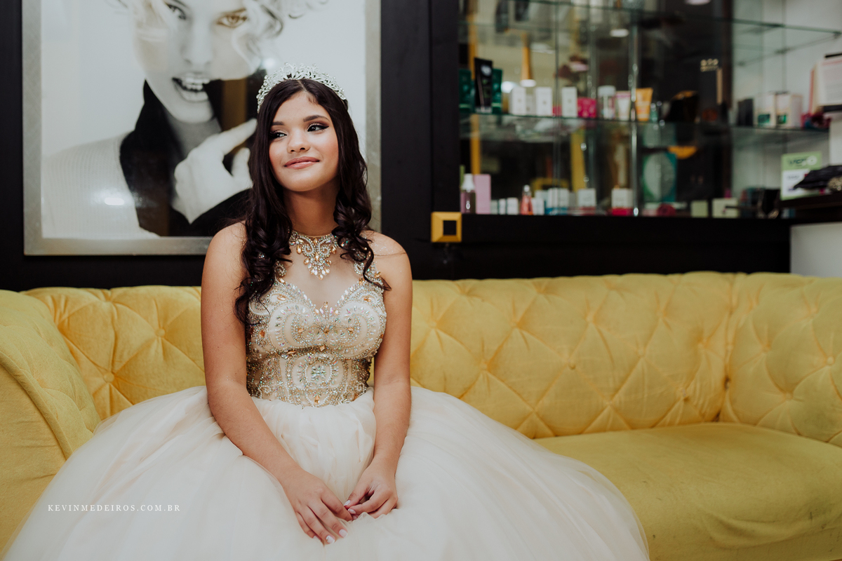 Festa de 15 anos debutante da Suzanna realizado na Estética Vecajo e Casa de festas Blue Moon por Kevin Medeiros fotógrafo de Canoas, Porto alegre e rs