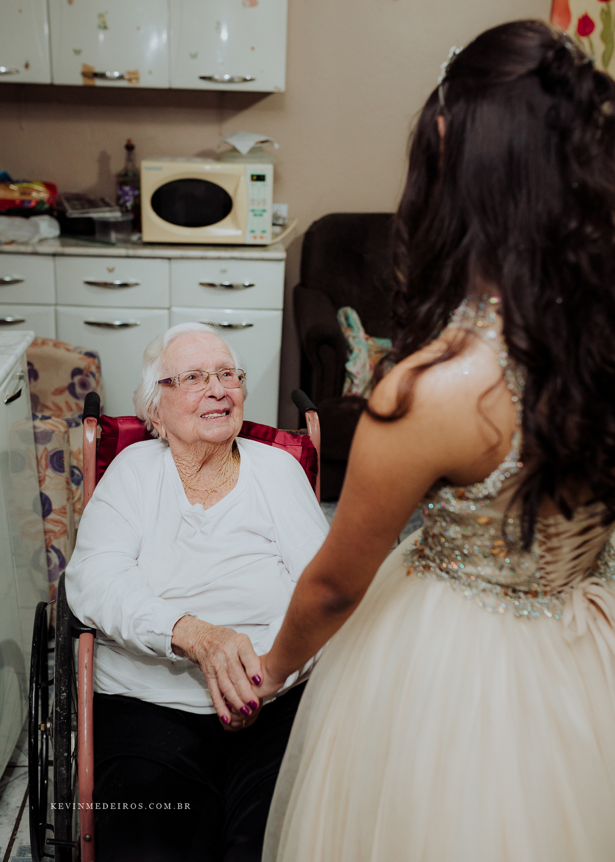 Festa de 15 anos debutante da Suzanna realizado na Estética Vecajo e Casa de festas Blue Moon por Kevin Medeiros fotógrafo de Canoas, Porto alegre e rs