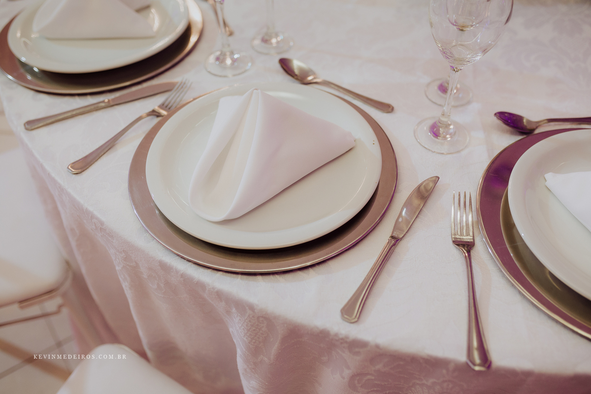 Festa de 15 anos debutante da Suzanna realizado na Estética Vecajo e Casa de festas Blue Moon por Kevin Medeiros fotógrafo de Canoas, Porto alegre e rs