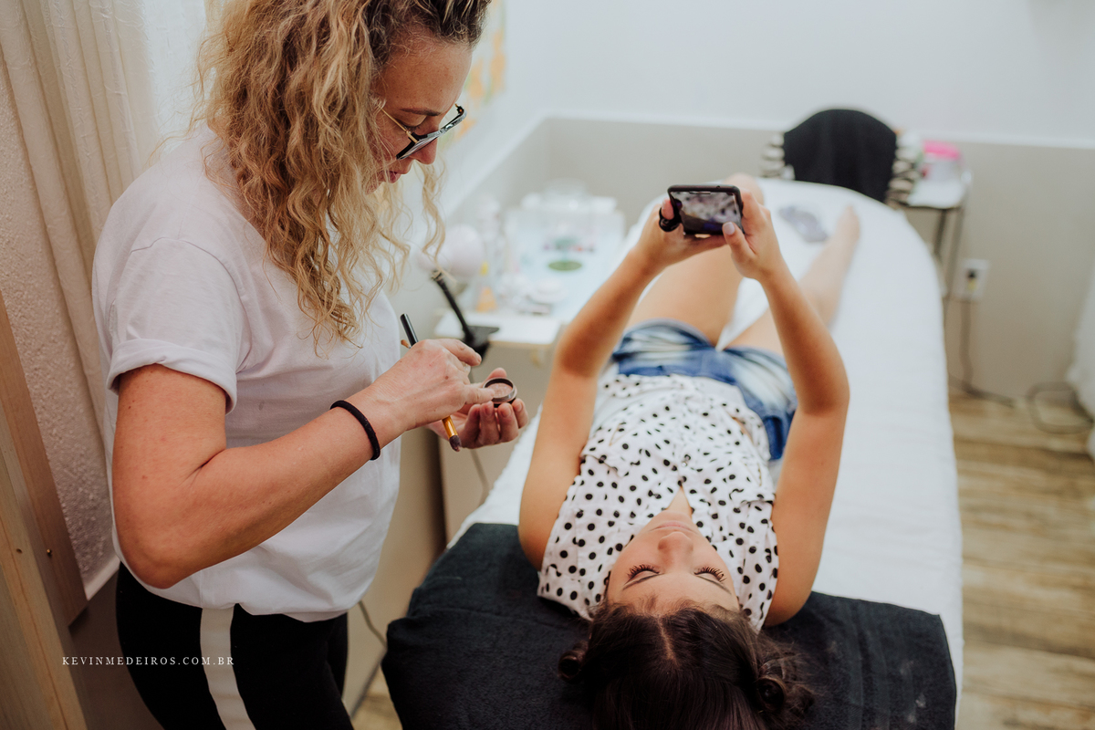 Festa de 15 anos debutante da Suzanna realizado na Estética Vecajo e Casa de festas Blue Moon por Kevin Medeiros fotógrafo de Canoas, Porto alegre e rs