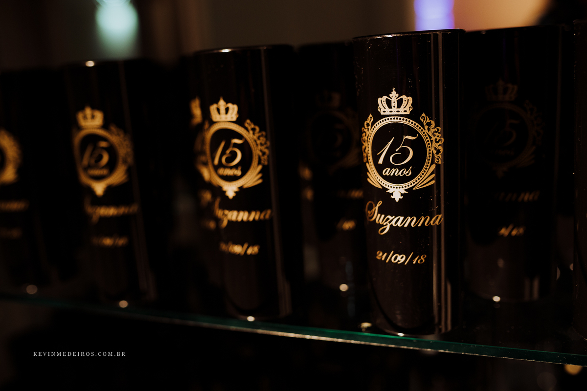 Festa de 15 anos debutante da Suzanna realizado na Estética Vecajo e Casa de festas Blue Moon por Kevin Medeiros fotógrafo de Canoas, Porto alegre e rs