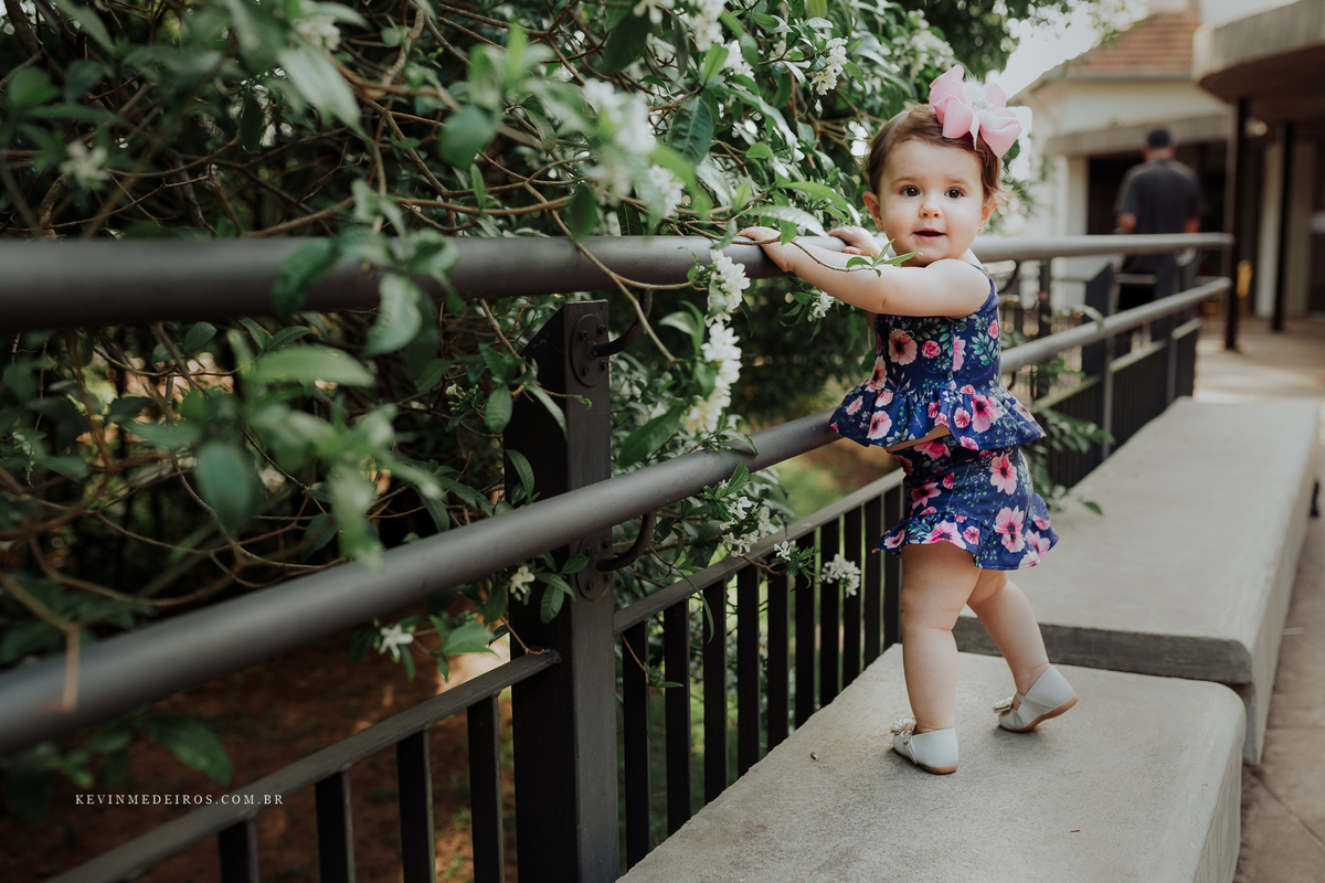 Ensaio família e infantil da Alice e Deizi Conrad realizado na praça dos rosa por Kevin Medeiros fotógrafo de Canoas, porto Alegre e RS