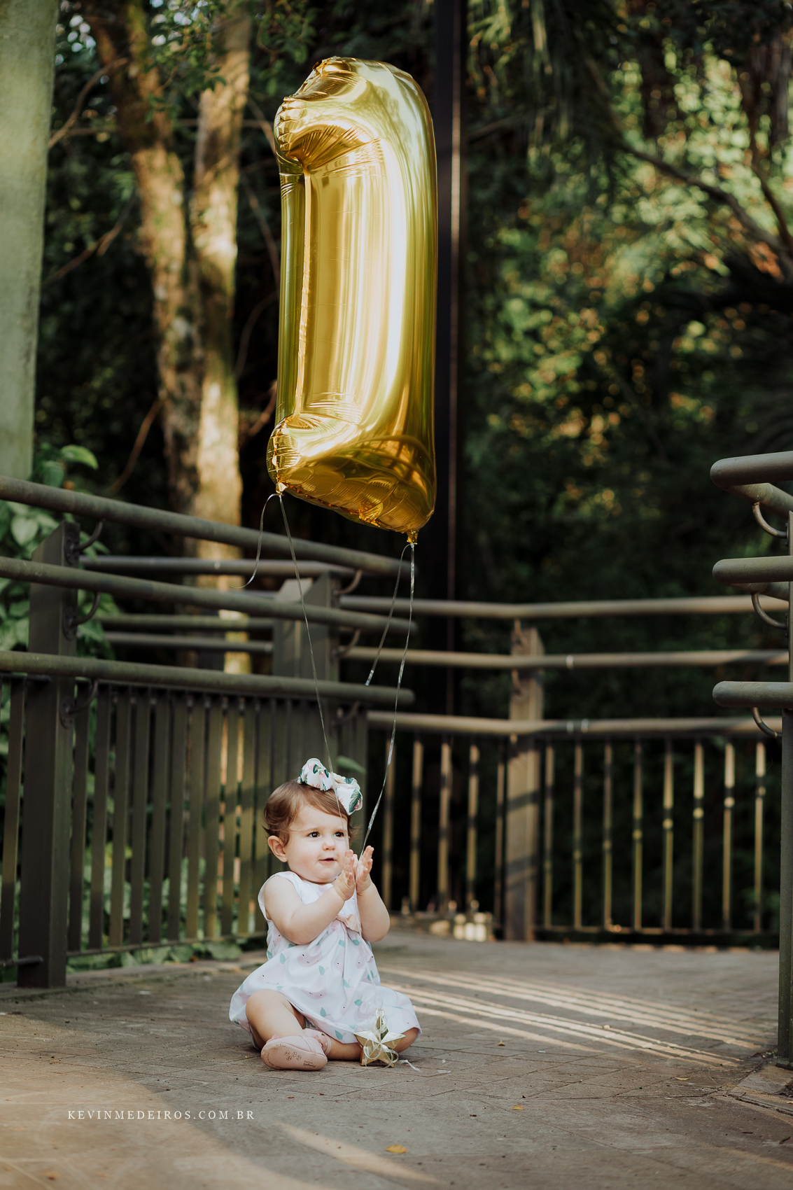 Ensaio família e infantil da Alice e Deizi Conrad realizado na praça dos rosa por Kevin Medeiros fotógrafo de Canoas, porto Alegre e RS