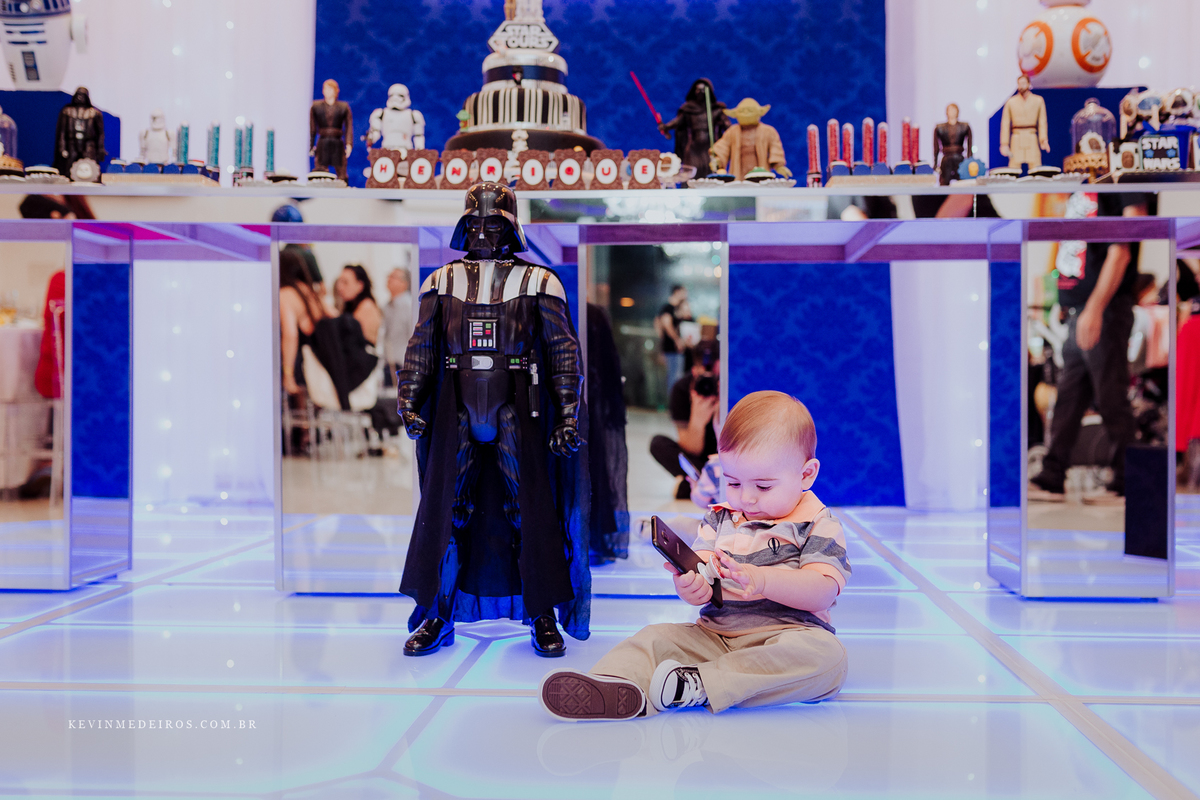Festa infantil primeiro aninho do Henrique com o tema Star Wars, realizado na casa de festas Richesky por Kevin Medeiros fotógrafo de Canoas RS