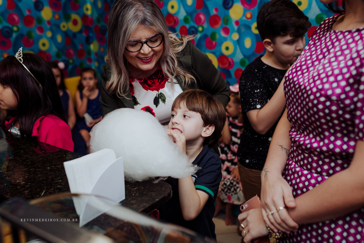 Festa infantil primeiro aninho do Henrique com o tema Star Wars, realizado na casa de festas Richesky por Kevin Medeiros fotógrafo de Canoas RS