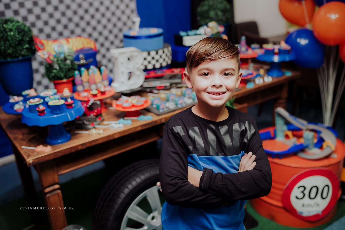 Festa infantil aniversário do Bernardo no Boom Mania no tema carros por Kevin Medeiros fotógrafo de porto alegre, canoas e RS