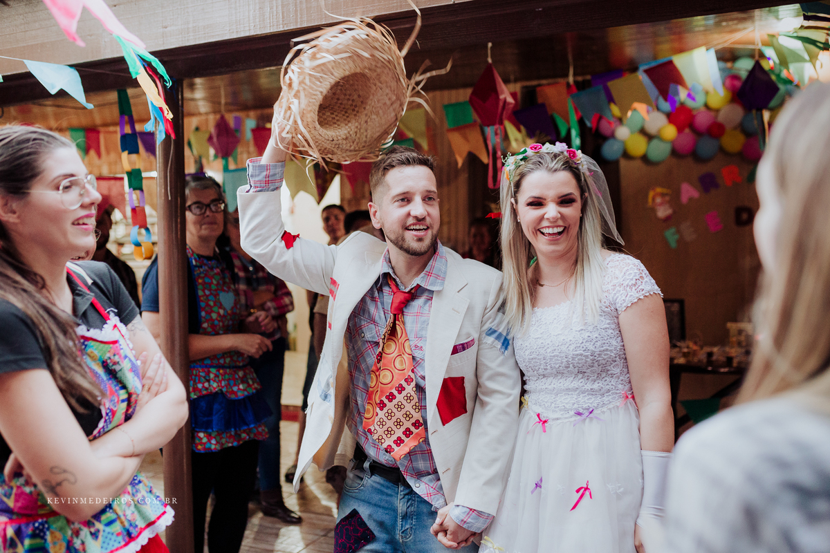 Arraiá chá de casa nova da fê e Dinho realizado em nova santa rita por Kevin Medeiros, fotógrafo de Canoas, porto alegre e RS
