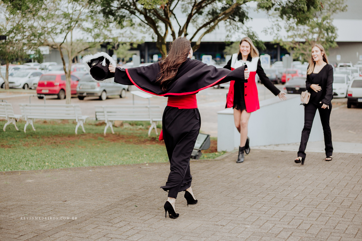 Formatura colação da Juliana Webster, formanda em Direito pela Unisinos realizado na Fiergs e Evolução Gastronômica por Kevin Medeiros fotógrafo de Canoas, porto alegre e RS