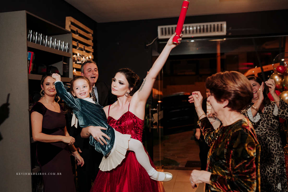 Formatura colação da Juliana Webster, formanda em Direito pela Unisinos realizado na Fiergs e Evolução Gastronômica por Kevin Medeiros fotógrafo de Canoas, porto alegre e RS