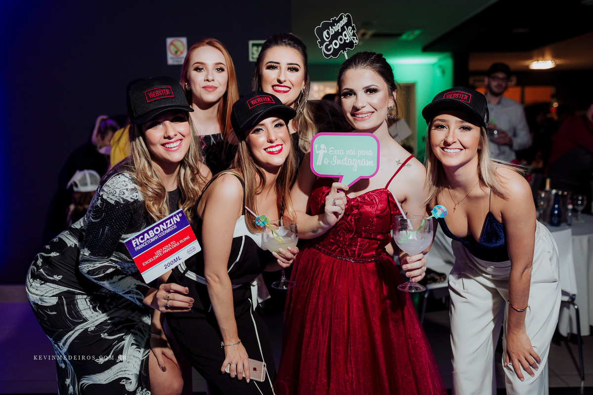 Formatura colação da Juliana Webster, formanda em Direito pela Unisinos realizado na Fiergs e Evolução Gastronômica por Kevin Medeiros fotógrafo de Canoas, porto alegre e RS