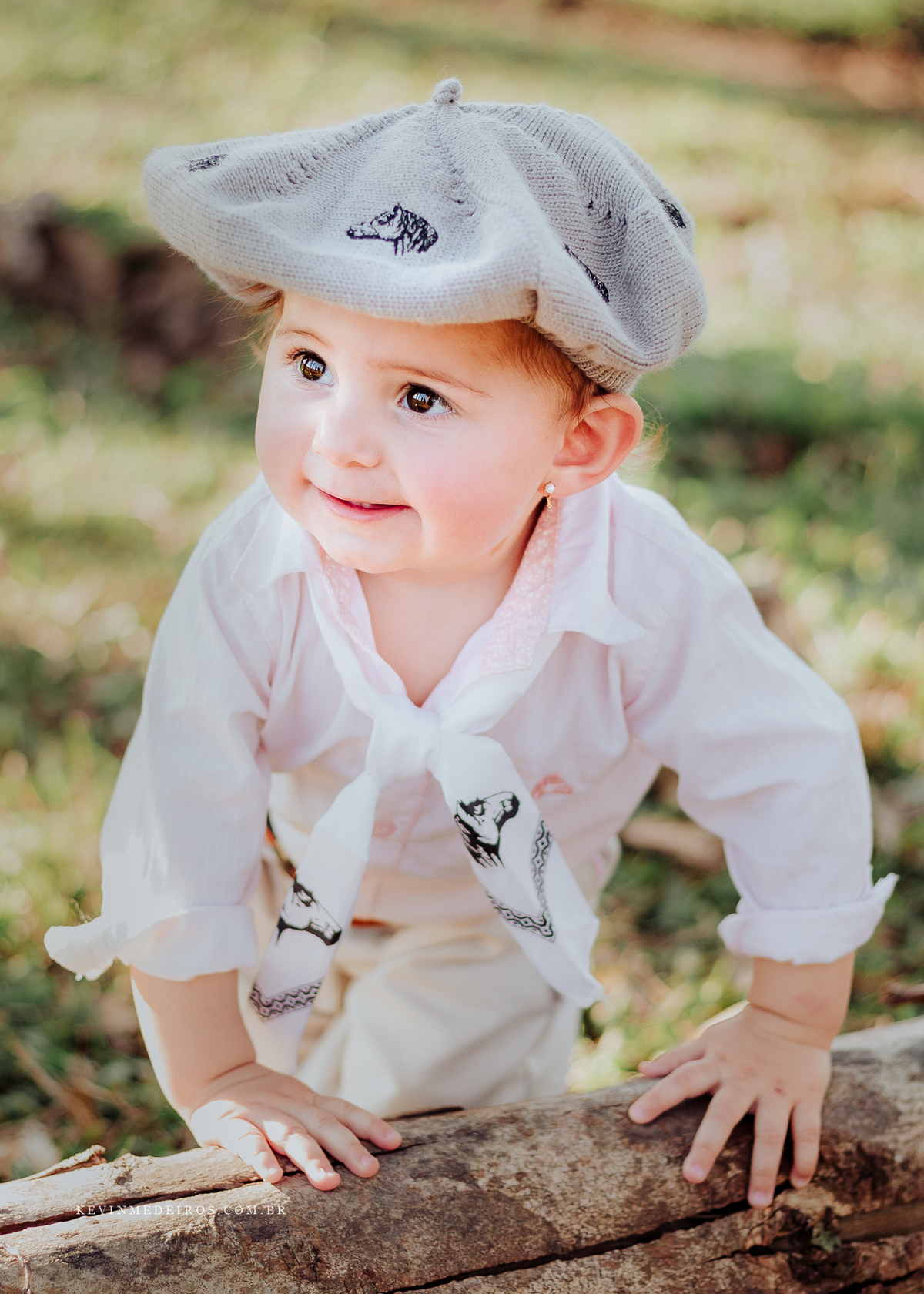 Ensaio book infantil fazendinha campeira Titine por Kevin Medeiros fotógrafo de Canoas, Santa Rita RS