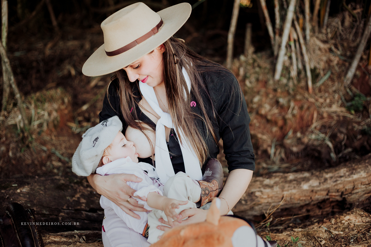 Ensaio book infantil fazendinha campeira Titine por Kevin Medeiros fotógrafo de Canoas, Santa Rita RS
