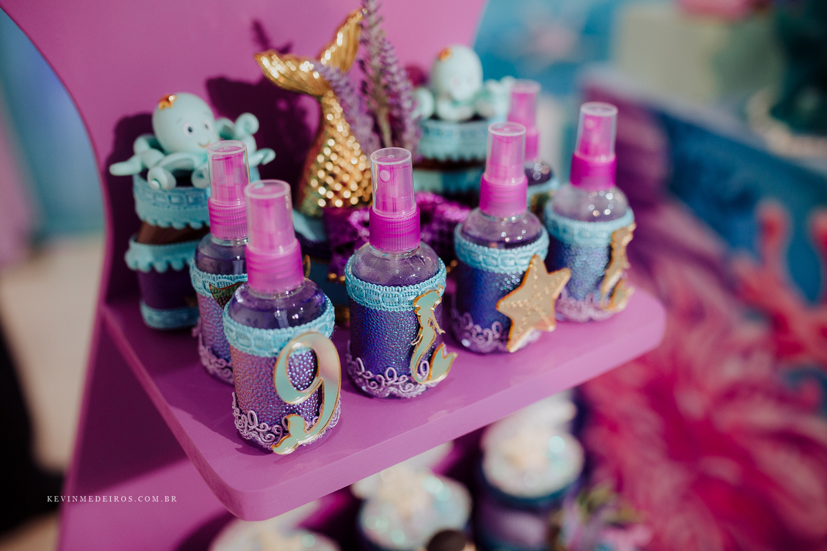 Festa infantil aniversário da Mariah 9 anos realizado no salão de festas Pura Folia decoração Sereia por Kevin Medeiros fotógrafo de Canoas rs