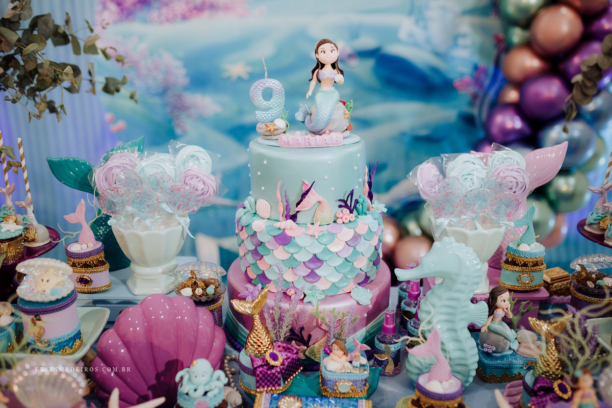 Festa infantil aniversário da Mariah 9 anos realizado no salão de festas Pura Folia decoração Sereia por Kevin Medeiros fotógrafo de Canoas rs