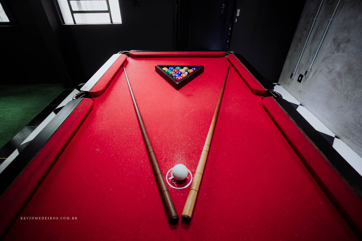 Casamento wedding Fe e Cláudio making of barbearia la mafia kevin medeiros fotógrafo de Canoas RS