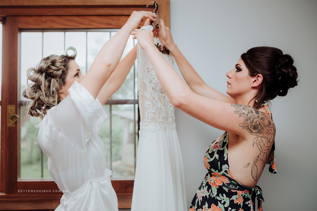 Casamento wedding ao ar livre Fe e Cláudio realizado no sitio girassol em nova santa rita por Kevin Medeiros Fotógrafo de Canoas RS