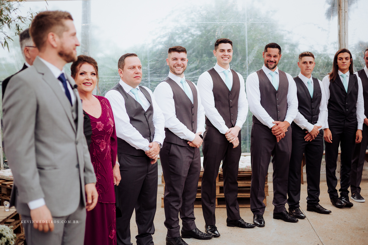 Casamento wedding ao ar livre Fe e Cláudio realizado no sitio girassol em nova santa rita por Kevin Medeiros Fotógrafo de Canoas RS