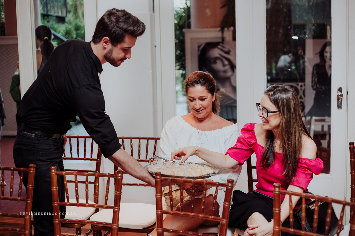 Vida e Pele Histórias de Transformação exposição fotográfica com regina lima, claudia fernandes furtado, simone di domenico, Solaine Piccoli por kevin medeiros fotógrafo de porto alegre, canoas e rs