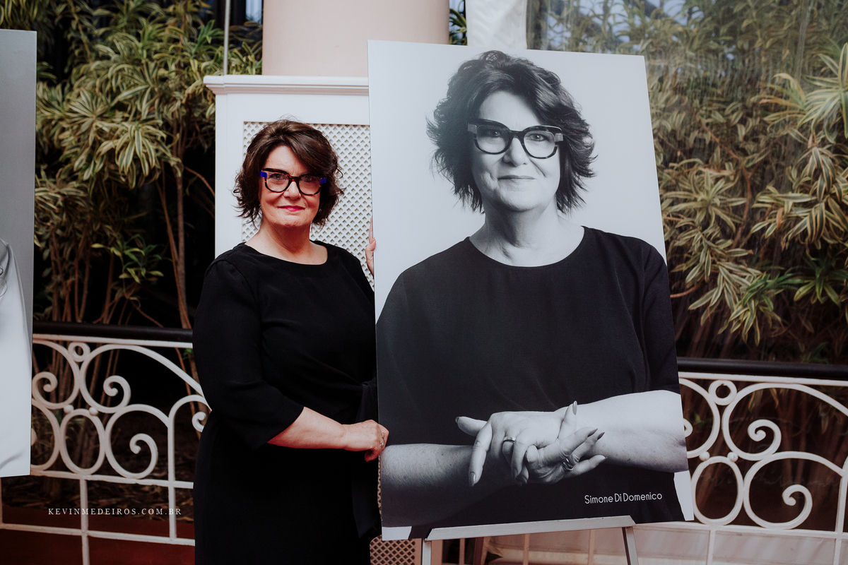 Vida e Pele Histórias de Transformação exposição fotográfica com regina lima, claudia fernandes furtado, simone di domenico, Solaine Piccoli por kevin medeiros fotógrafo de porto alegre, canoas e rs