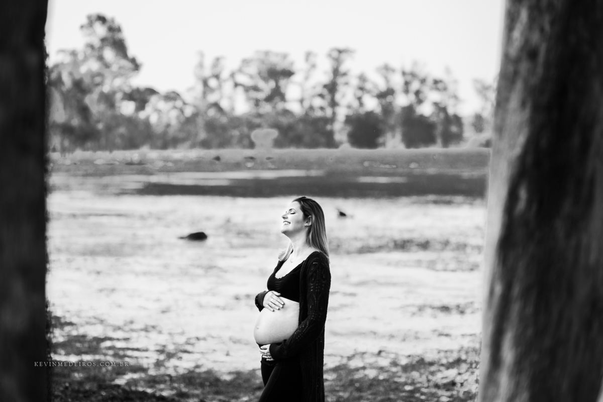 Ensaio gestante a espera de gael realizado na fazenda da familia em nova santa rita por kevin medeiros fotógrafo de canoas rs