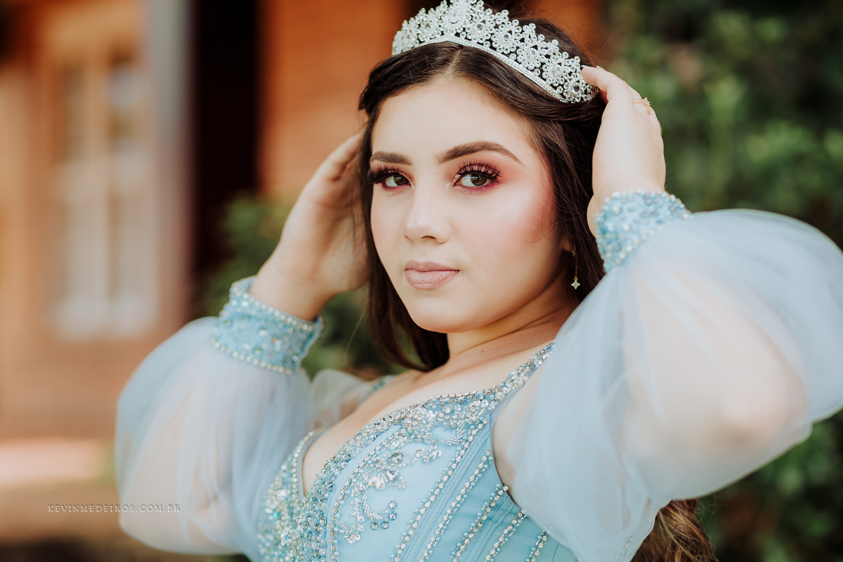 Ensaio debutante 15 anos da Aline Dias realizado na vinícola Laurentia em barra do ribeiro por Kevin Medeiros fotógrafo de porto alegre, canoas e RS