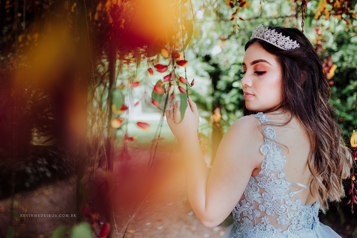 Ensaio debutante 15 anos da Aline Dias realizado na vinícola Laurentia em barra do ribeiro por Kevin Medeiros fotógrafo de porto alegre, canoas e RS