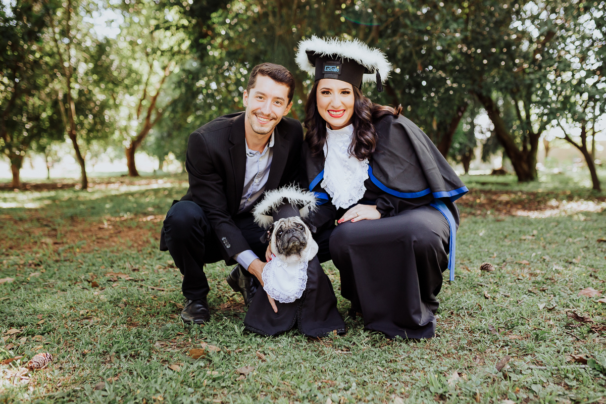 Ensaio externo de formatura da Ana, formanda em Gestão de Recursos Humanos no La Salle, Quinta Guadalupe em Canoas por Kevin Medeiros fotógrafo fotografia RS