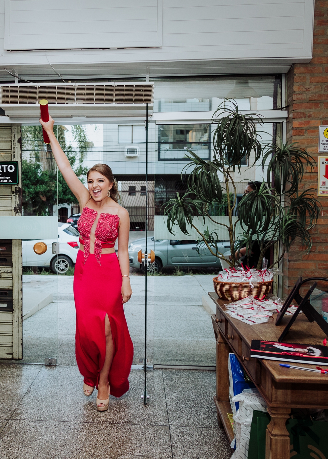 Recepção e festa de formatura da Clementina em Direito PUCRS no Italian Grill Porto Alegre por Kevin Medeiros fotógrafo de Canoas RS