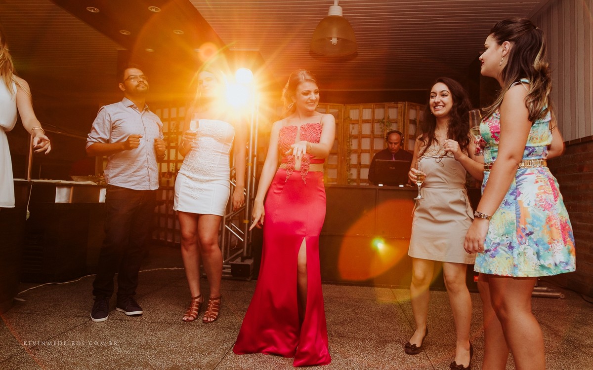 Recepção e festa de formatura da Clementina em Direito PUCRS no Italian Grill Porto Alegre por Kevin Medeiros fotógrafo de Canoas RS