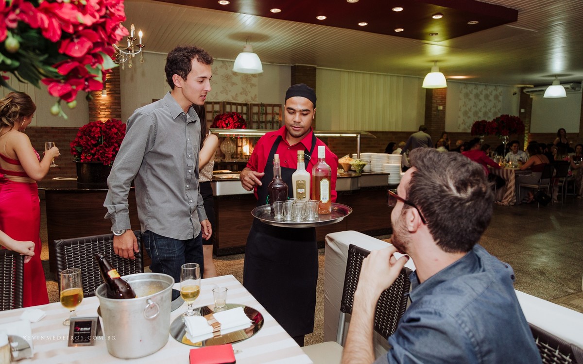 Recepção e festa de formatura da Clementina em Direito PUCRS no Italian Grill Porto Alegre por Kevin Medeiros fotógrafo de Canoas RS