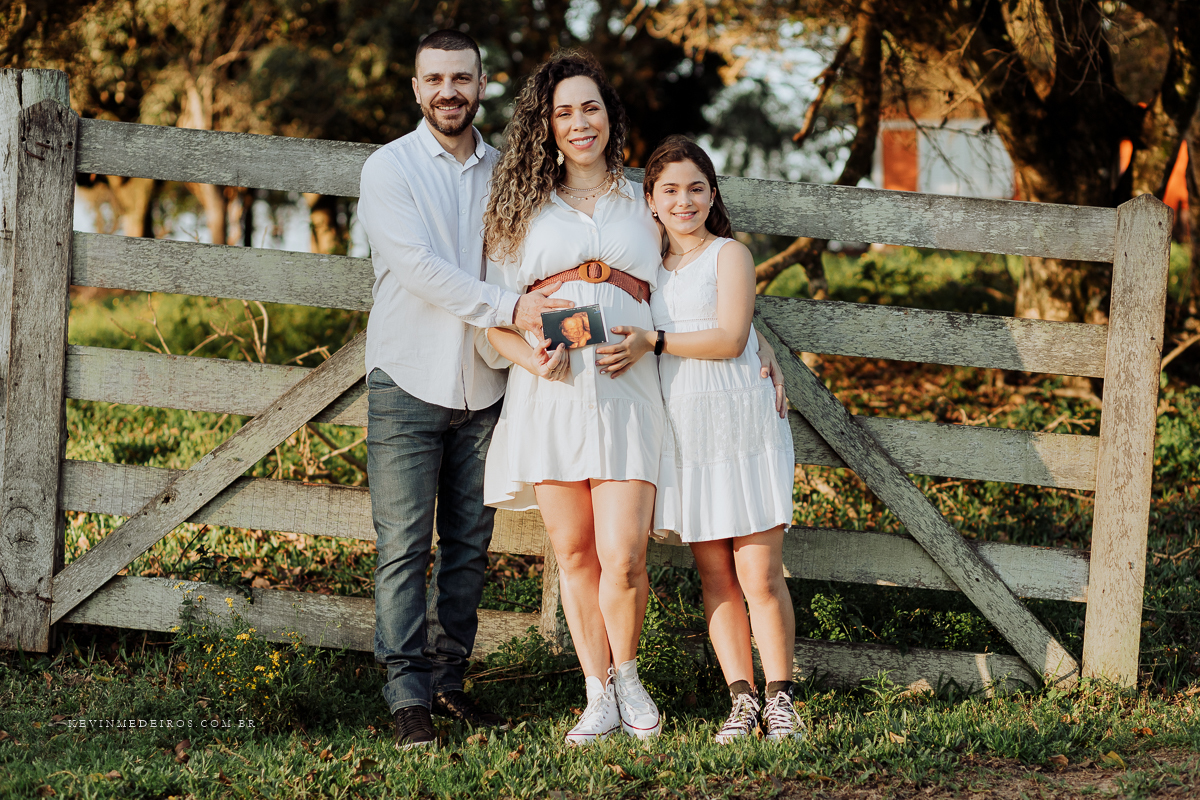 Ensaio gestante gestação ao ar livre na fazenda sítio, a espera da pequena eva, por kevin medeiros fotógrafo fotografia de canoas, nova santa rita rs