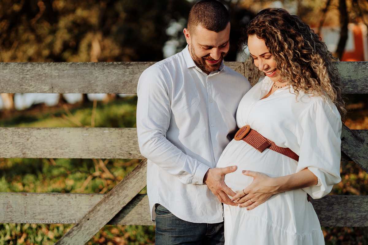 Ensaio gestante gestação ao ar livre na fazenda sítio, a espera da pequena eva, por kevin medeiros fotógrafo fotografia de canoas, nova santa rita rs