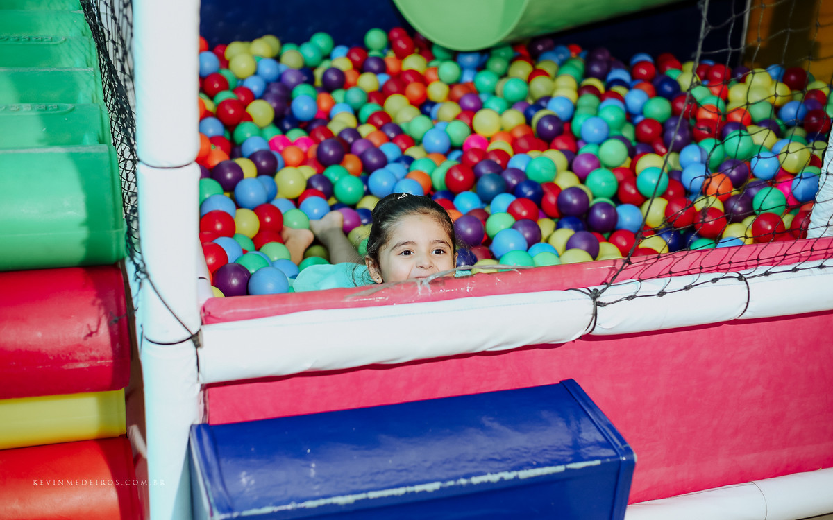 Festa infantil da Isabella 5 anos na casa de Festas Casa do Babinho 3 por Kevin Medeiros fotógrafo de Canoas, Porto Alegre e região RS
