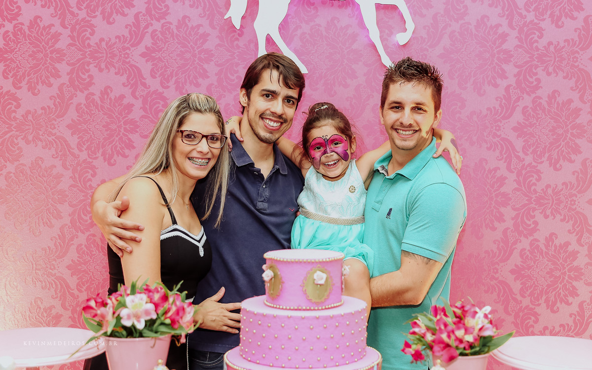 Festa infantil da Isabella 5 anos na casa de Festas Casa do Babinho 3 por Kevin Medeiros fotógrafo de Canoas, Porto Alegre e região RS