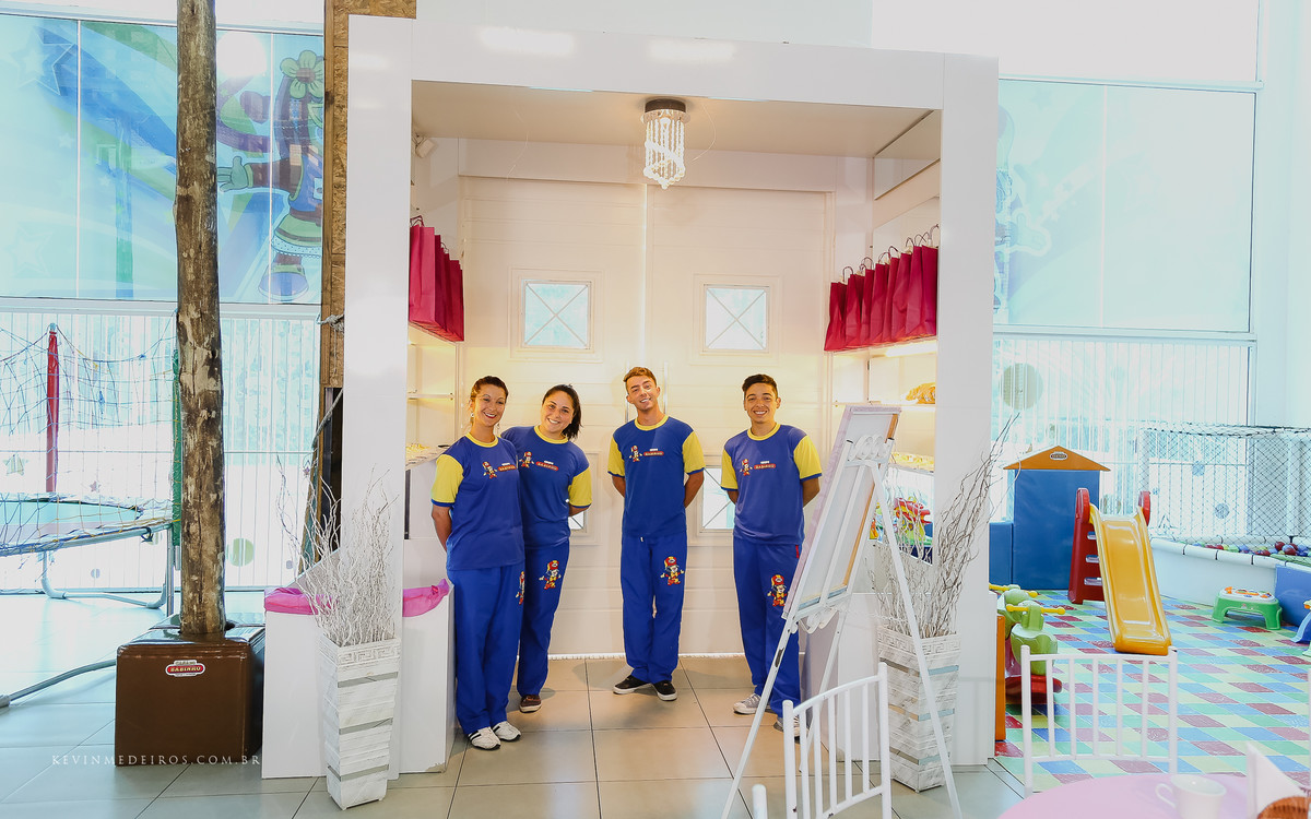 Decoração de festa infantil de Carrosel da Isabella 5 anos por Era Uma Vez na casa de Festas Casa do Babinho 3 por Kevin Medeiros fotógrafo de Canoas, Porto Alegre e região RS