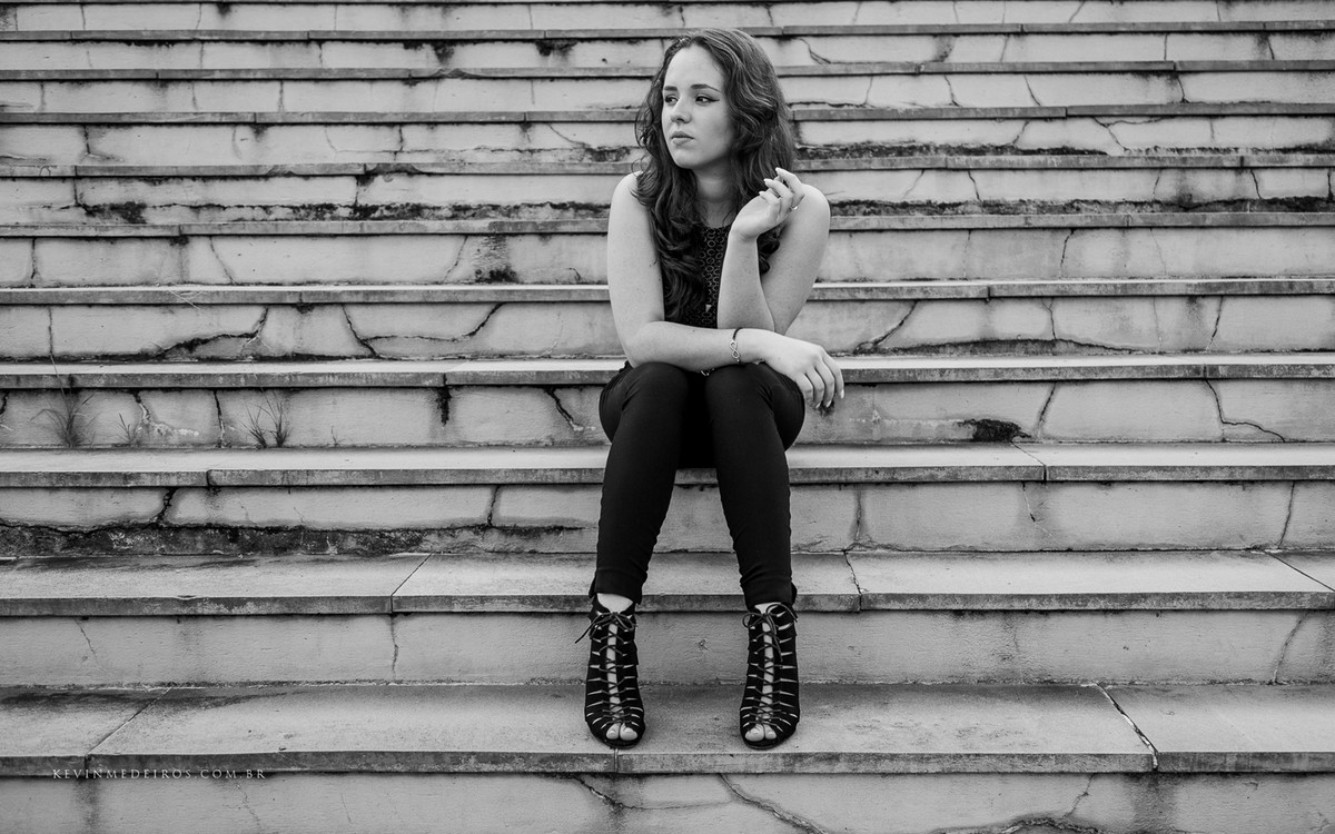 Ensaio externo feminino de 15 anos da Manu Dias no Jardim Botânico de Porto Alegre por Kevin Medeiros fotógrafo de Canoas RS