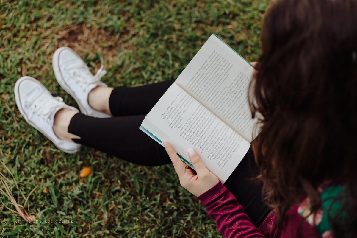 Ensaio externo feminino de 15 anos da Manu Dias no Jardim Botânico de Porto Alegre por Kevin Medeiros fotógrafo de Canoas RS
