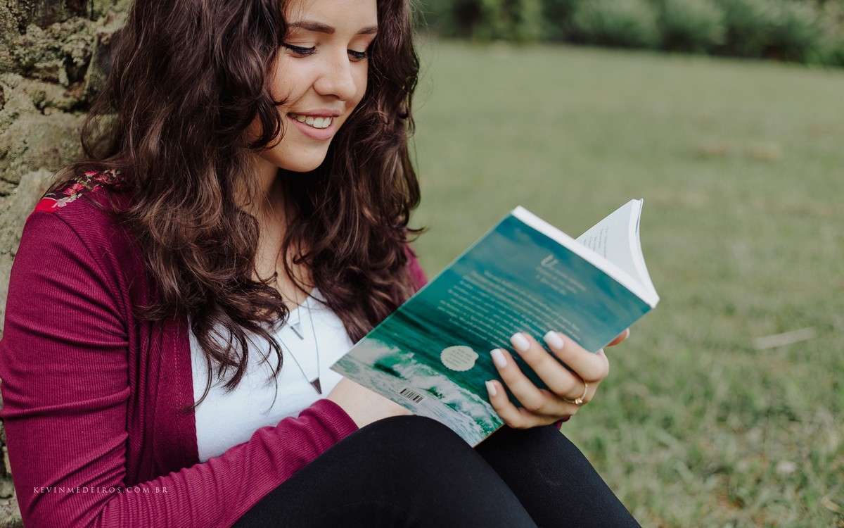 Ensaio externo feminino de 15 anos da Manu Dias no Jardim Botânico de Porto Alegre por Kevin Medeiros fotógrafo de Canoas RS