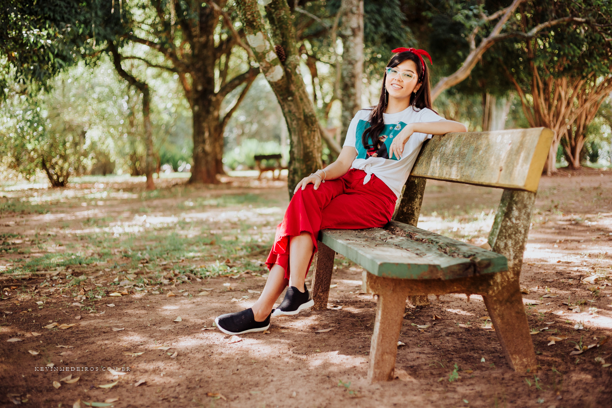 Ensaio debutante 15 anos da Camilla Ariane realizado na estancia provincia são pedro em Gravatai sitio fazenda natureza por kevin medeiros fotógrafo canoas RS