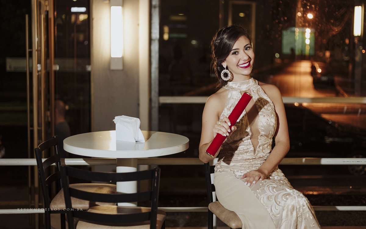 Recepção Festa de formatura da Karyme Hassan, formanda de Direito Uniritter no Restaurante Marquês Bier por Kevin Medeiros fotógrafo de Canoas, Porto Alegre e região rs