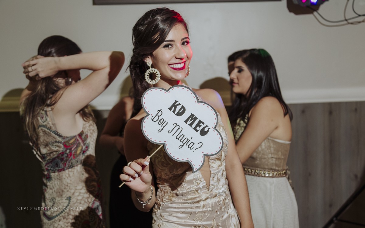 Recepção Festa de formatura da Karyme Hassan, formanda de Direito Uniritter no Restaurante Marquês Bier por Kevin Medeiros fotógrafo de Canoas, Porto Alegre e região rs