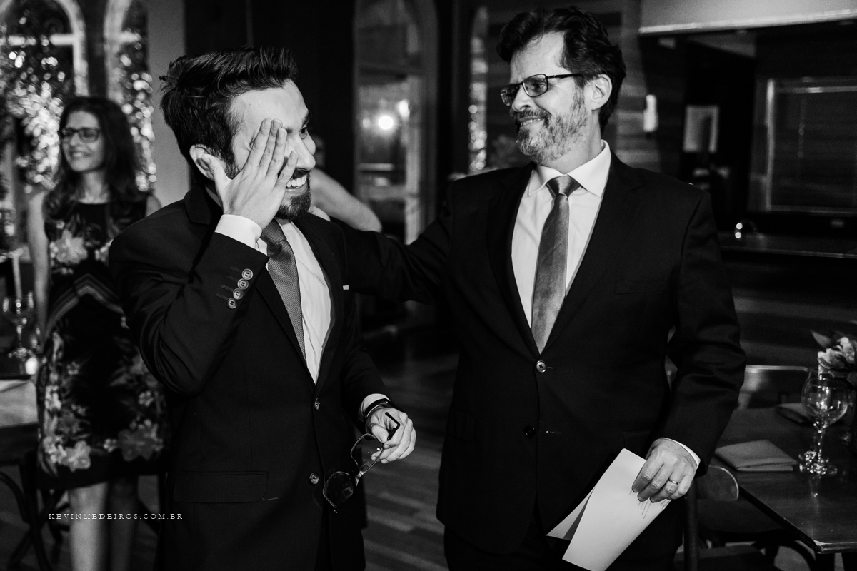 Fotografia de formatura colação recepção do Gabriel, formando em Direito pela FMP com láurea acadêmica, Leopoldina Juvenil por Kevin Medeiros fotógrafo canoas, porto alegre e RS