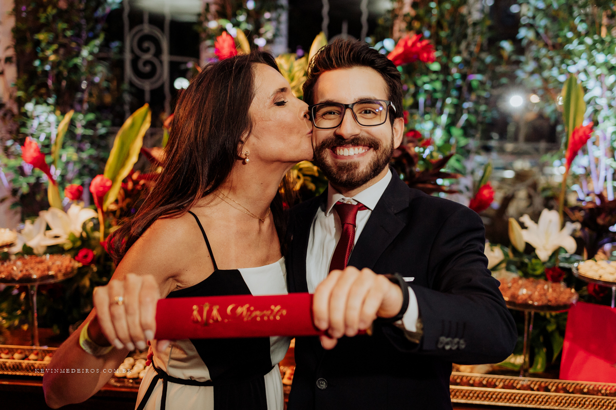 Fotografia de formatura colação recepção do Gabriel, formando em Direito pela FMP com láurea acadêmica, Leopoldina Juvenil por Kevin Medeiros fotógrafo canoas, porto alegre e RS