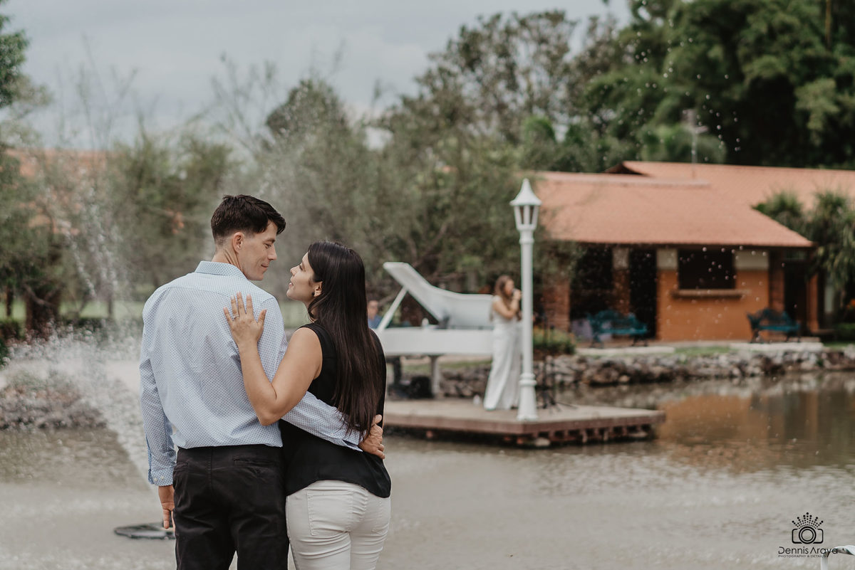 E session / Session Pareja 
Villa del Lago / La Garata de Alajuela 
Fotos de bodas