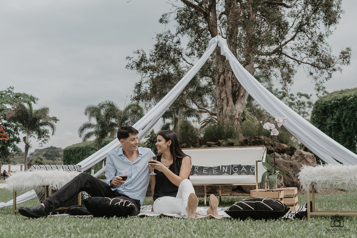 E session / Session Pareja 
Villa del Lago / La Garata de Alajuela 
Fotos de bodas