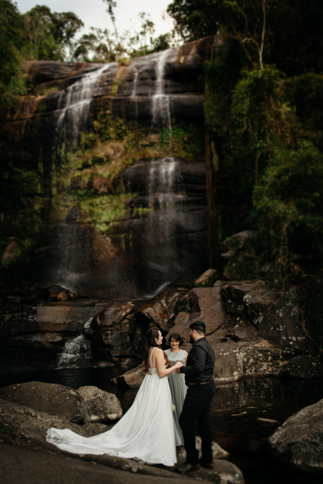 elopement wedding cachoeira