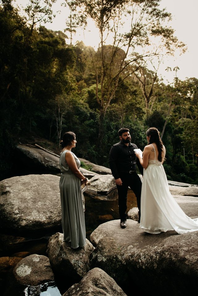 elopement wedding cachoeira