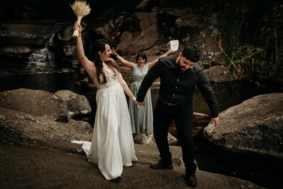 elopement wedding cachoeira